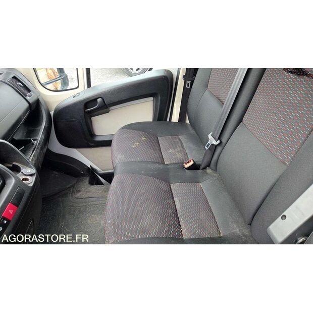 2016 Peugeot BOXER-45637372