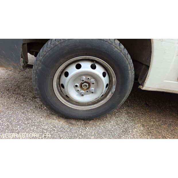 2016 Peugeot BOXER-45637375