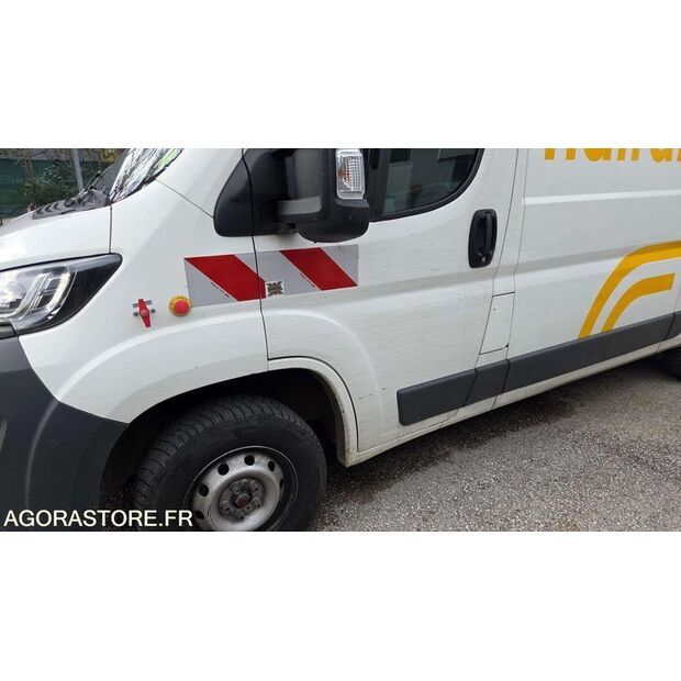2016 Peugeot BOXER-45637382