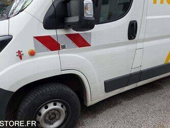 2016-peugeot-boxer-1425800-45637382