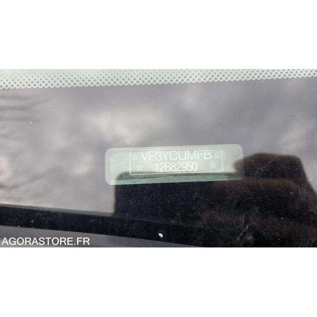 2016 Peugeot BOXER-45637383