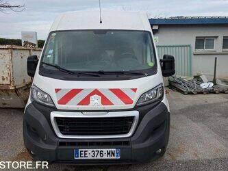2016-peugeot-boxer-1425800-45637388