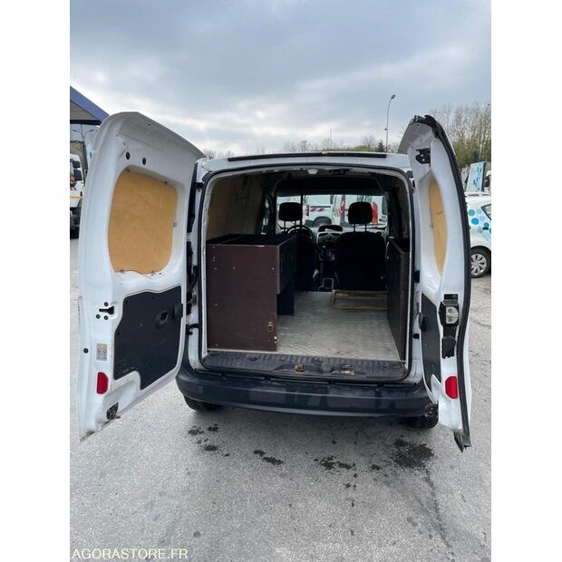 2016 Renault Kangoo-45637431