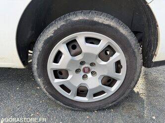 2017-fiat-doblo-1425815-45637506