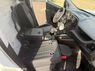 2017-fiat-doblo-1425815-45637517