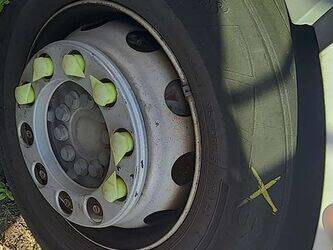 2012-mercedes-benz-2633-1425819-45637584