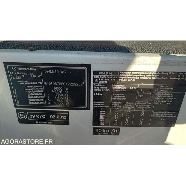 2012 مرسيدس بنز 2633-45637591