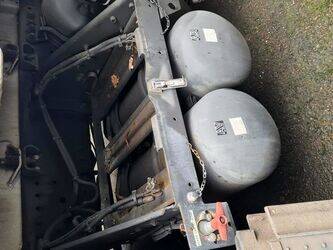 2012-mercedes-benz-2633-1425819-45637595