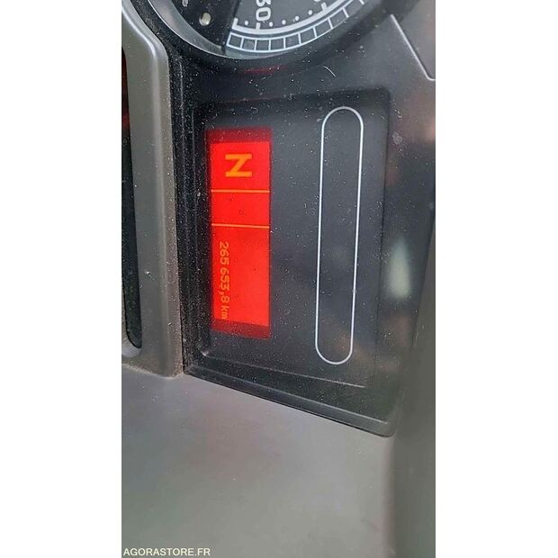 2010 Renault PREMIUM-45637609