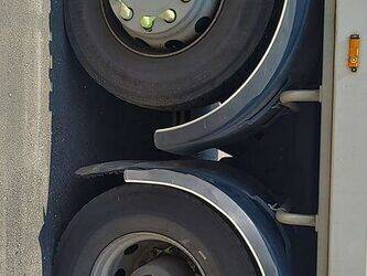 2010-renault-premium-1425820-45637612