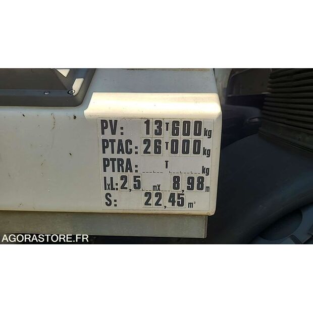 2010 Renault PREMIUM-45637621