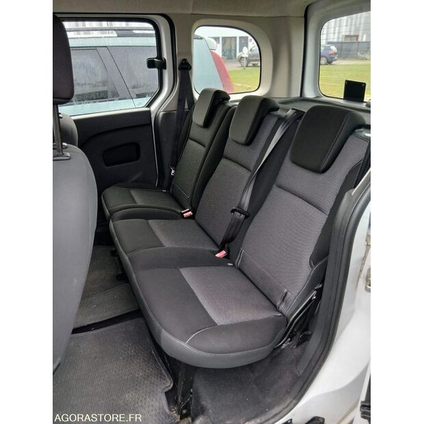 2015 Renault Kangoo-45637635