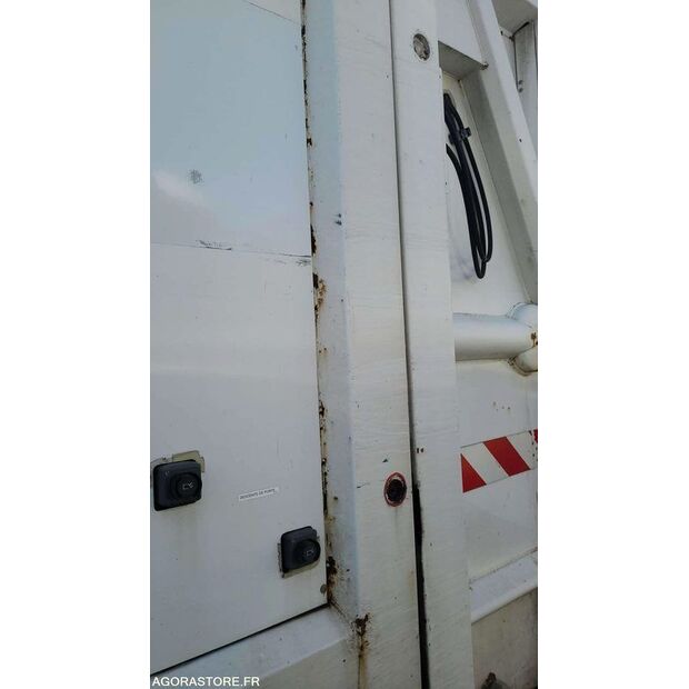 2009 Renault Midlum-45637718