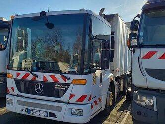 Image de Bennes à ordures 2012 Mercedes-Benz 2633