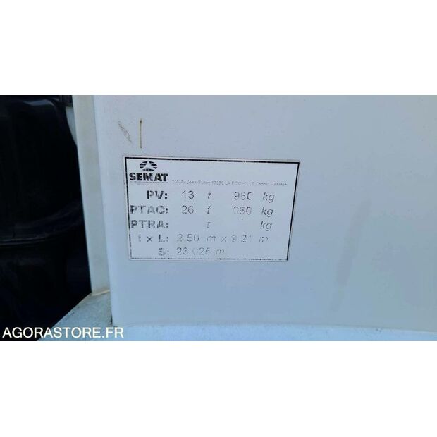 2012 Mercedes-Benz 2633-45637815