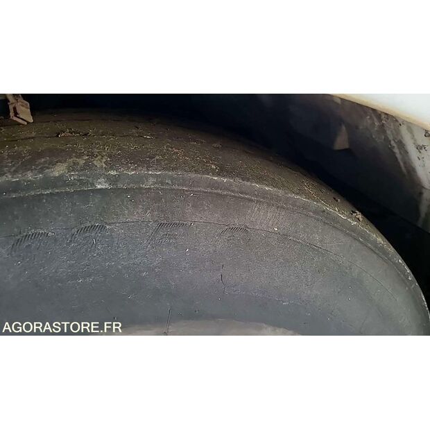 2012 Mercedes-Benz 2633-45637824