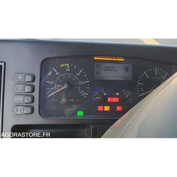 2012 Mercedes-Benz 2633-45637825