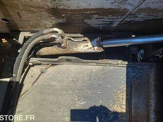 2012-mercedes-benz-2633-1425837-45637827