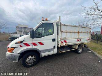 2002-iveco-35c9-45637848