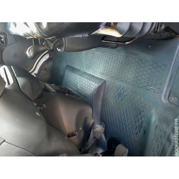 2002 Iveco 35C9-45637853