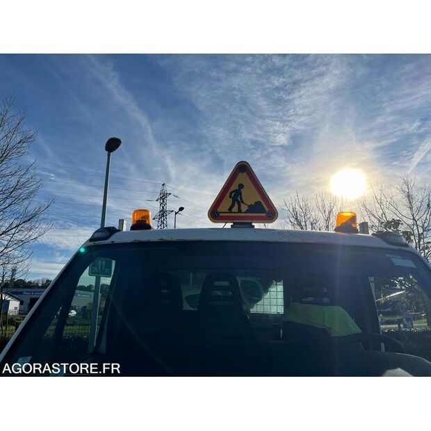 2002 Iveco 35C9-45637859