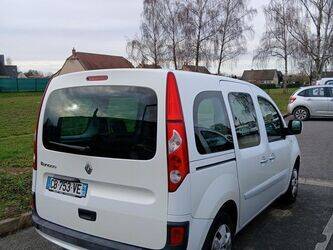 2012-renault-kangoo-1425840-45637869