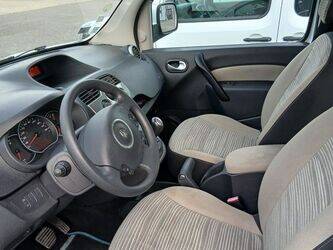 2012-renault-kangoo-1425840-45637872