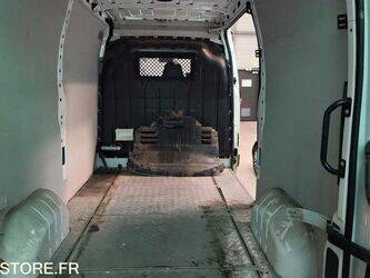 2021-renault-master-1425841-45637885