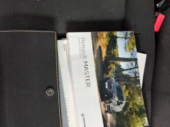 2021-renault-master-1425841-45637901