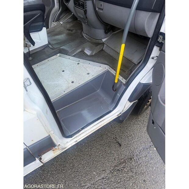 2009 Mercedes-Benz SPRINTER-45637927