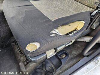 2008-renault-midlum-1425846-45637935