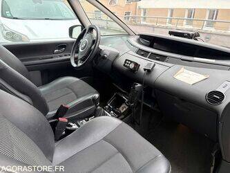 2014-renault-espace-45638008