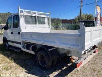 2008-renault-mascott-1425856-45638052