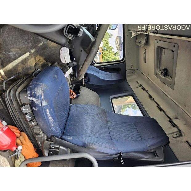 2007 فولفو FM-45638060