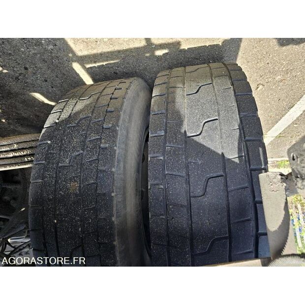 2007 فولفو FM-45638086