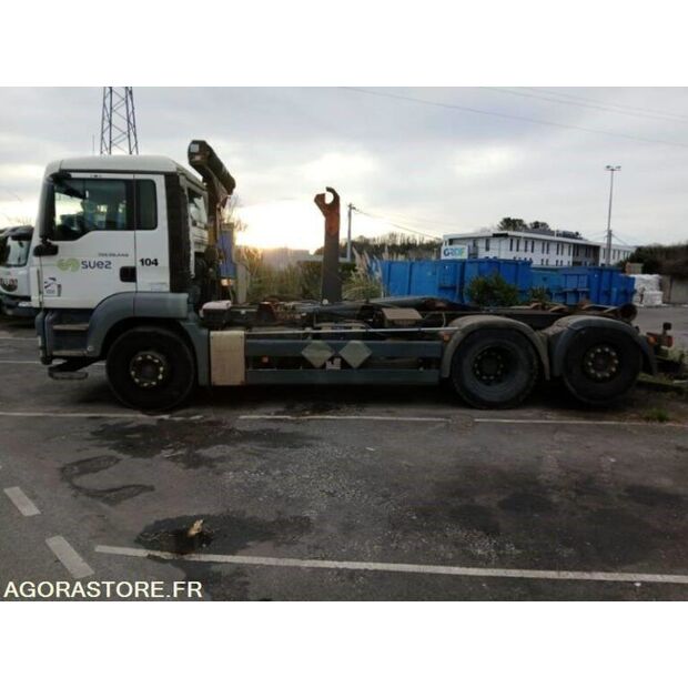 2010 مان 26.440-45638101