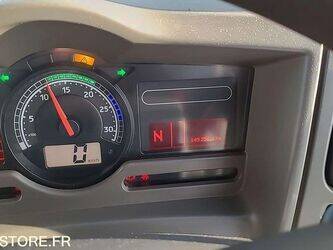 2012-renault-midlum-1425860-45638108