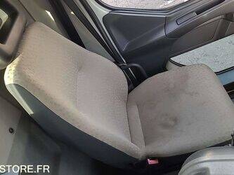 2012-renault-midlum-1425860-45638113