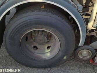 2012-renault-midlum-1425860-45638123