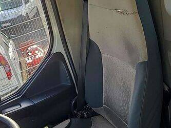 2012-renault-midlum-1425860-45638128