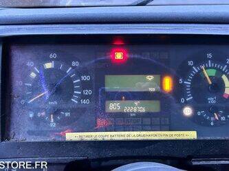 2003-mercedes-benz-1218-1425869-45638297