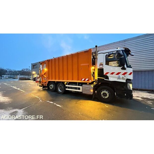 2016 Renault C-45638318