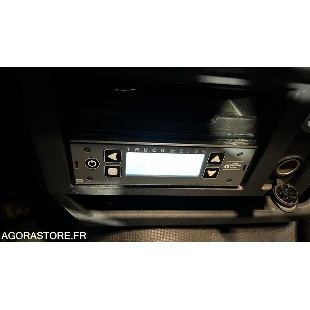 2016 Renault C-45638334