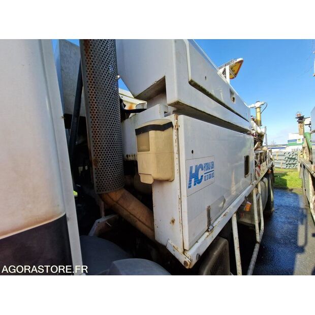 2000 مرسيدس بنز 2031-45638415