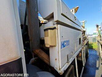 2000-mercedes-benz-2031-1425581-45638415