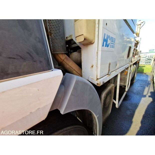 2000 مرسيدس بنز 2031-45638416