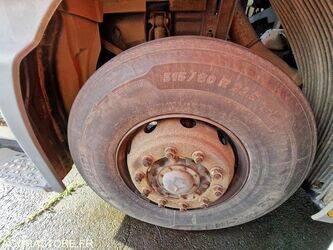 2000-mercedes-benz-2031-1425581-45638417