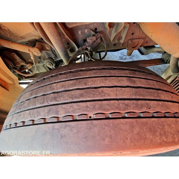 2000 مرسيدس بنز 2031-45638418