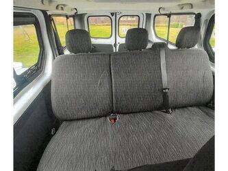 2019-renault-trafic-1425584-45638436