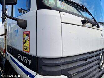 1999-mercedes-benz-2031-1425598-45638448